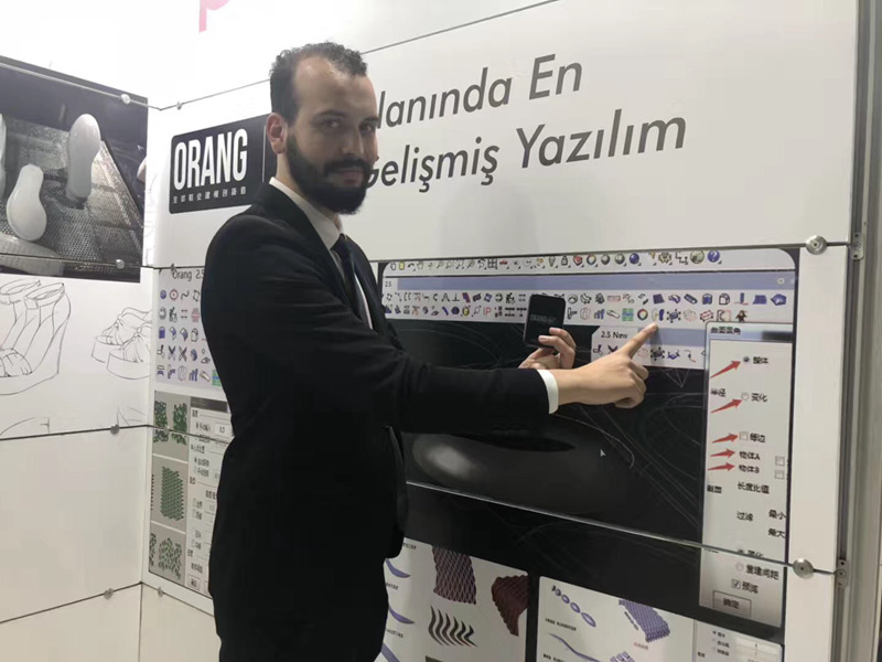 Turkey AYSAF exhibition, Kings industrial 3D printer signed three customers