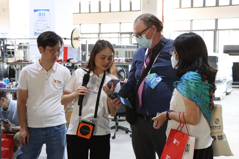 Greater Bay Area Service Trade Fair Delegates Visit Kings 3D’s Zhuhai Production Facility, Witness Cutting-Edge 3D Printing Technology in Action