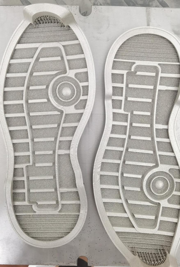 The Material Spectrum of Metal 3D Printing in Footwear:  A Revolution in Design and Performance